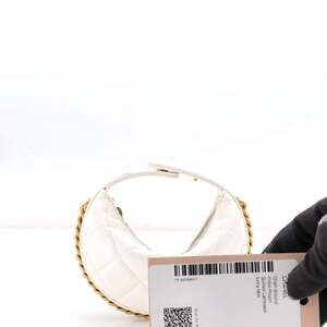 Chanel Chain Around Hobo Pouch Quilted #249633C29B